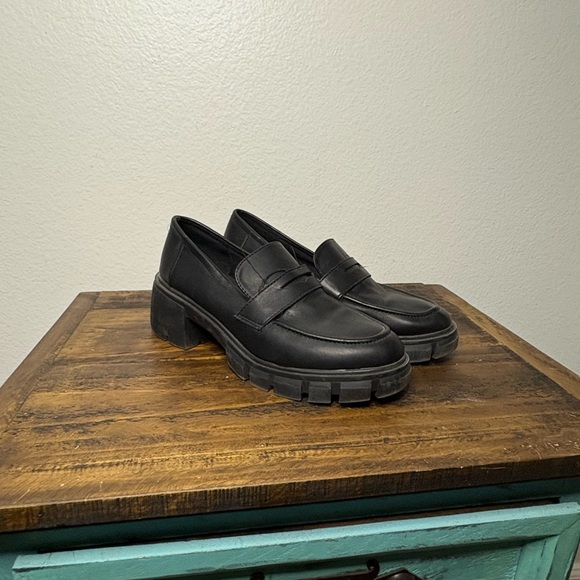 Black Leather Penny Loafers with Chunky Sole - Picture 1 of 3